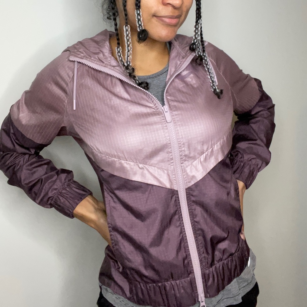 Nike windbreaker